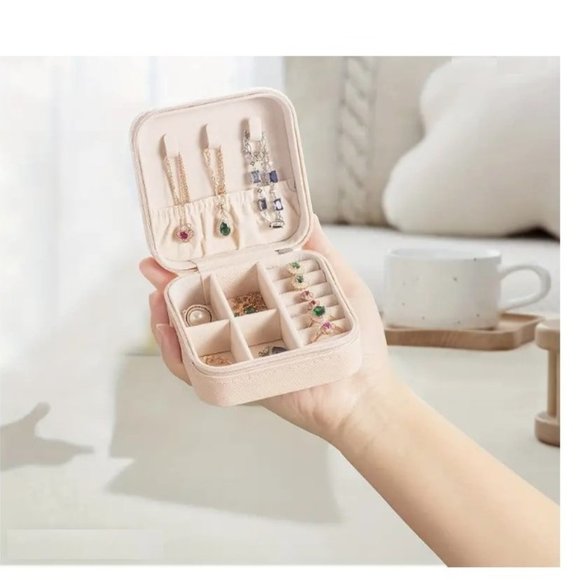 Jewelry Travel Case - Picture 7 of 7